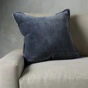 Cuddles Velvet Square Pillow